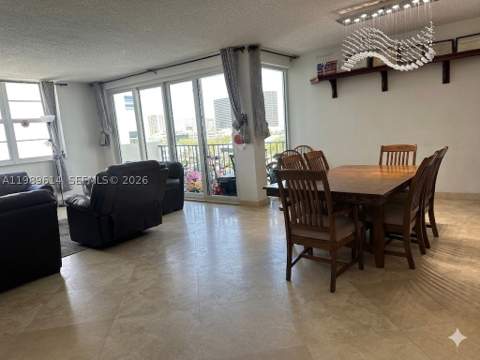9341 E Bay Harbor Dr 6C, Bay Harbor Islands FL - photo 9 of 26