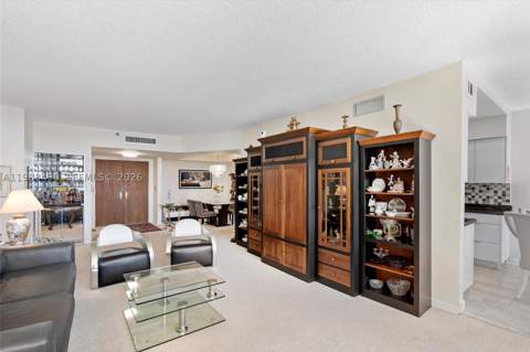 20281 E Country Cub Drive 1712, Aventura FL - photo 14 of 47