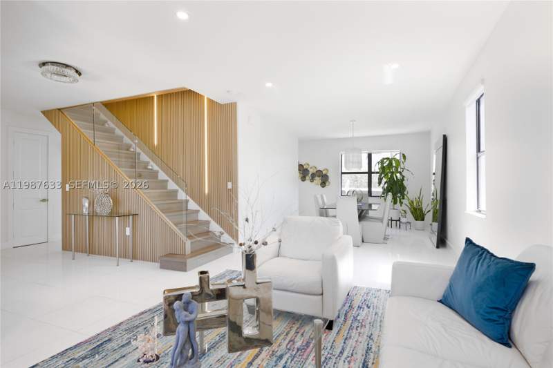 4 bedroom SingleFamilyResidence at 2981 SW 149th Ave, Dav Mar Estates, Miami — photo 5