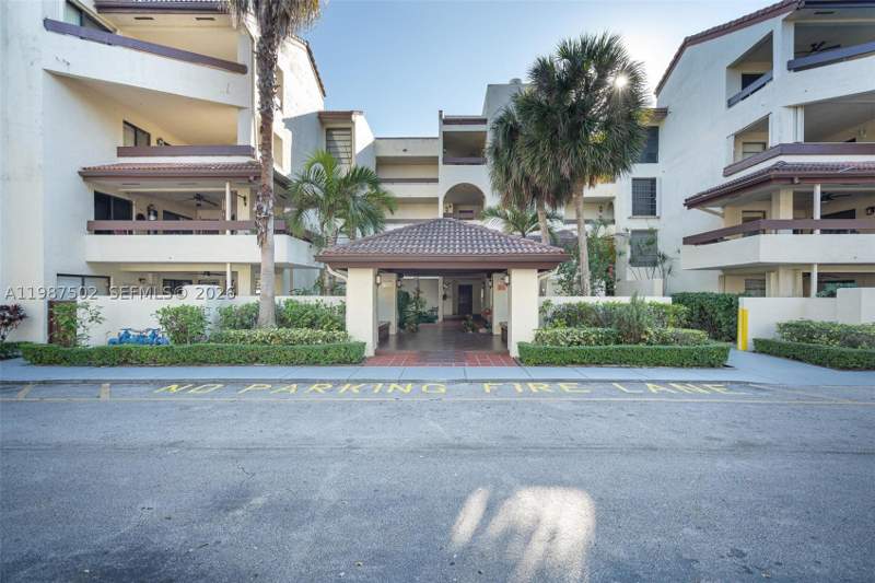 2 bedroom Condominium at 9040 SW 125th Ave D408, Kenland Bend South Condo, Miami — photo 5