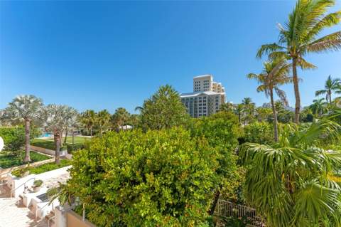 430 Grand Bay Dr 307, Key Biscayne FL - photo 9 of 46