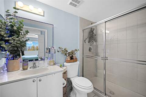 11060 SW 196th St 514, Cutler Bay FL - photo 14 of 31