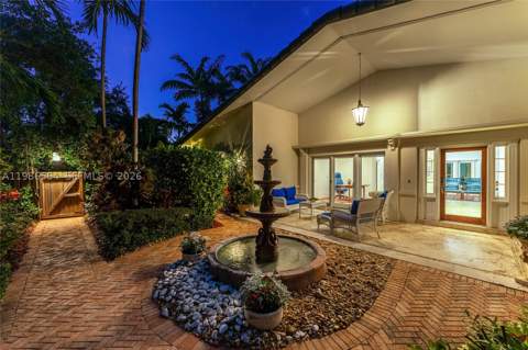 269 Cranwood Dr, Key Biscayne FL - photo 13 of 100