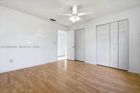 2570 SE 7th Pl, Homestead FL - photo 16 of 49