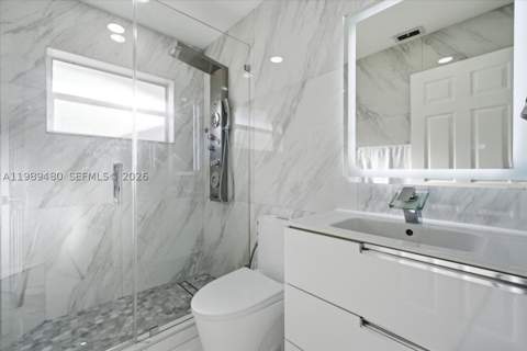 2570 SE 7th Pl, Homestead FL - photo 17 of 49
