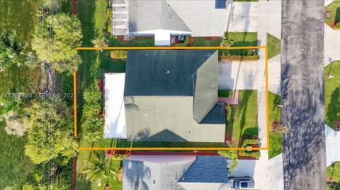 2570 SE 7th Pl, Homestead FL - photo 23 of 49
