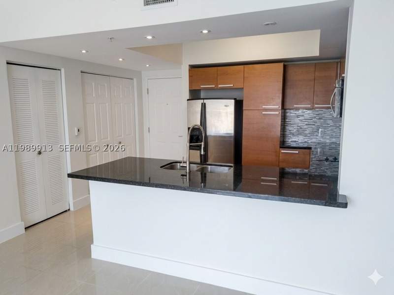 1 bedroom Condominium at 2030 S Douglas Rd 414, The Minorca Condo, Coral Gables — photo 4