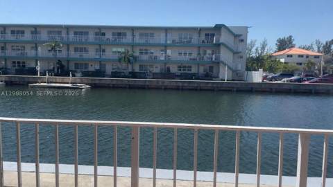 3944 NE 167th St 106, North Miami Beach FL - photo 10 of 14