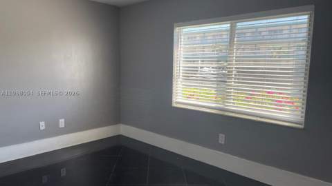 3944 NE 167th St 106, North Miami Beach FL - photo 14 of 14