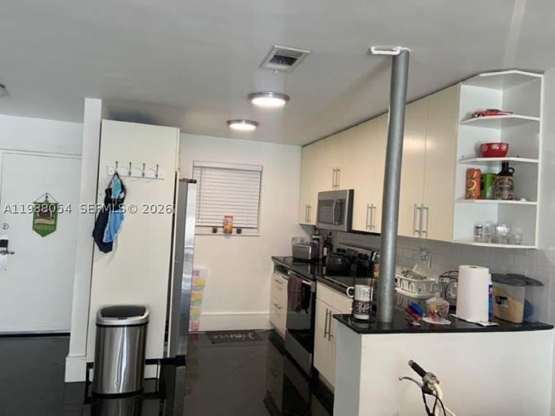 2 bedroom Condominium at 3944 NE 167th St 106, La Mar Breeze Water Views, North Miami Beach — photo 4