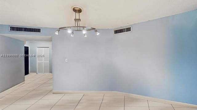 2 bedroom Condominium at 1401 NE 191st St D117, Rolling Green Condo D, Miami — photo 4