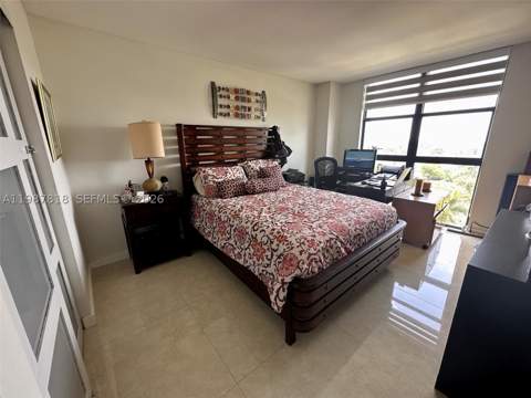 1000 Quayside Ter 1101, Miami FL - photo 16 of 36