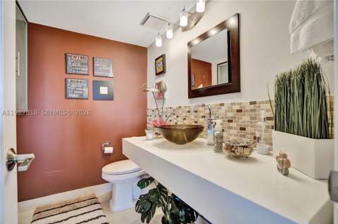 1000 Quayside Ter 1101, Miami FL - photo 19 of 36