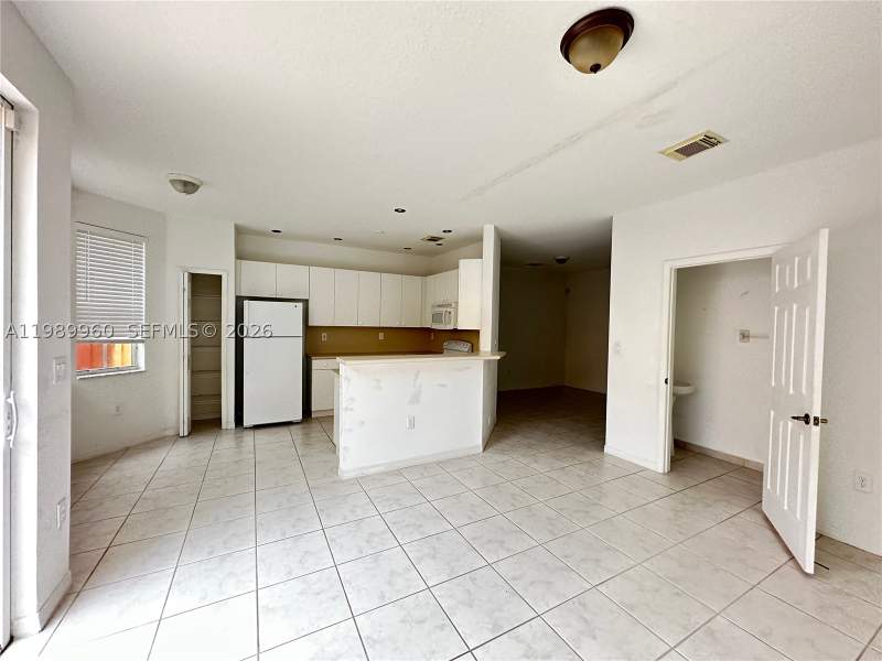 3 bedroom Townhouse at 16602 SW 78th Ter, Kendalland, Miami — photo 3