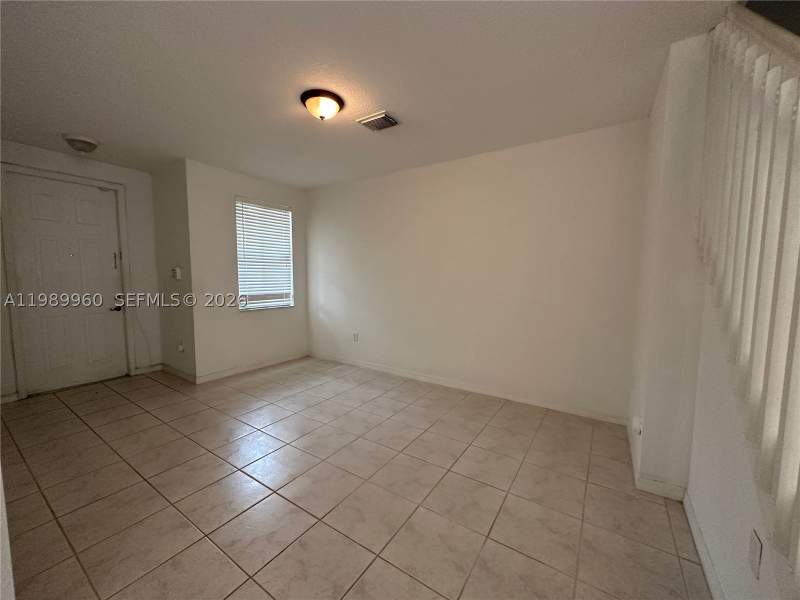 3 bedroom Townhouse at 16602 SW 78th Ter, Kendalland, Miami — photo 5