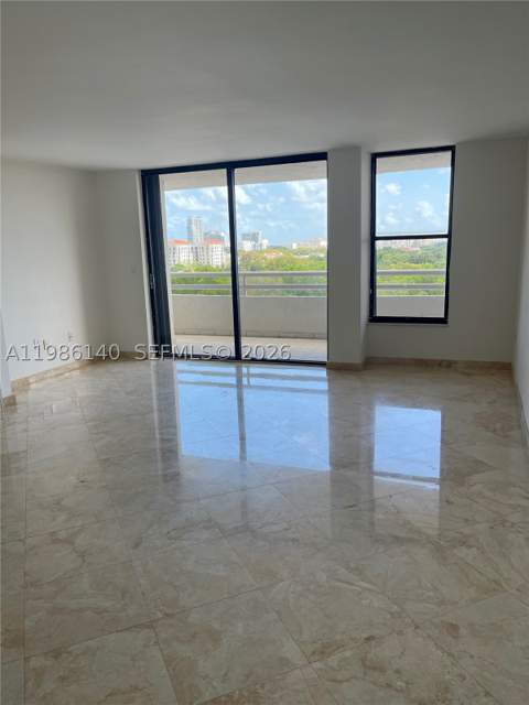 441 Valencia Ave 803, Coral Gables FL - photo 8 of 28