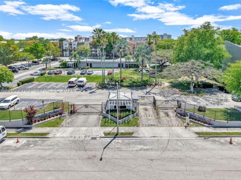 11040 SW 196th St 203, Cutler Bay FL - photo 17 of 28