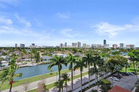 3598 Yacht Club Dr 702, Aventura FL - photo 12 of 51
