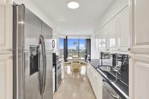 3598 Yacht Club Dr 702, Aventura FL - photo 15 of 51