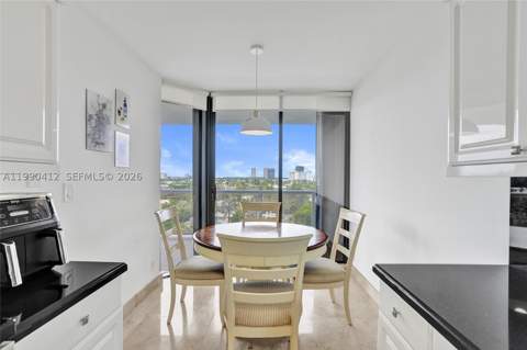 3598 Yacht Club Dr 702, Aventura FL - photo 17 of 51