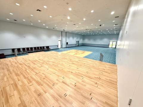 17021 N Bay Road 105, Sunny Isles Beach FL - photo 15 of 16