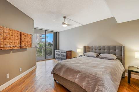 20185 E Country Club Dr 302, Aventura FL - photo 9 of 40
