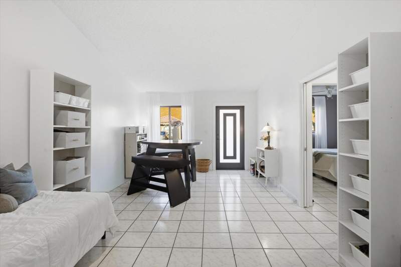 3 bedroom SingleFamilyResidence at 5465 W 27th Lane, Alameda By The Lake, Hialeah — photo 5