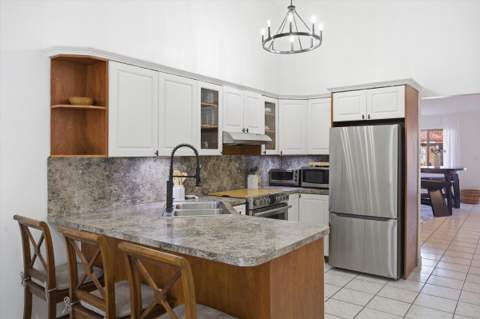 5465 W 27th Lane, Hialeah FL - photo 7 of 28