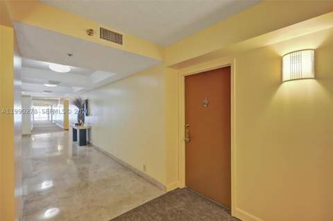6767 Collins Ave 304, Miami Beach FL - photo 10 of 41