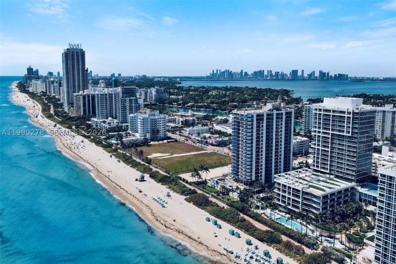 2 bedroom Condominium at 6767 Collins Ave 304, The Sterling Condo, Miami Beach — photo 4