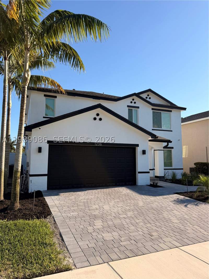 6 bedroom SingleFamilyResidence at 1236 NW 208th St, Majorca Estates, Miami Gardens — photo 4