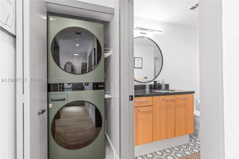 225 Collins Ave 5J, Miami Beach FL - photo 8 of 25