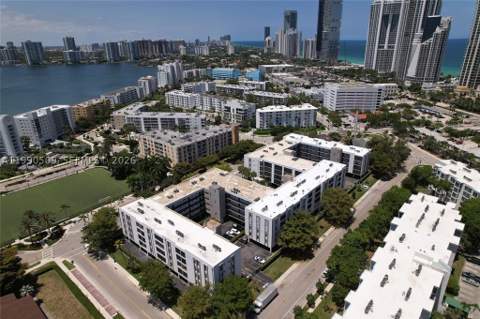 201 178th Dr 423, Sunny Isles Beach FL - photo 18 of 30