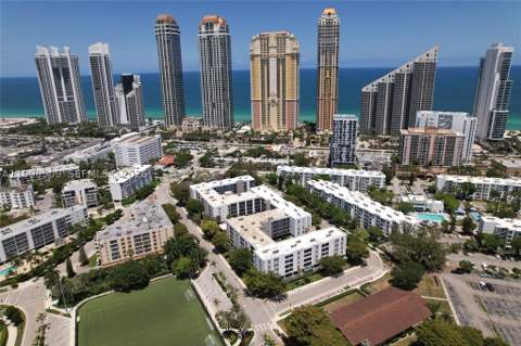 201 178th Dr 423, Sunny Isles Beach FL - photo 23 of 30
