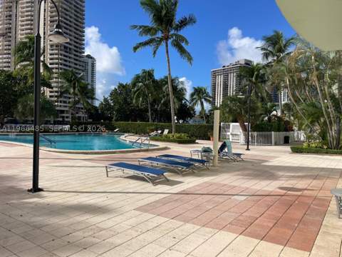 19390 Collins Ave 123, Sunny Isles Beach FL - photo 21 of 23