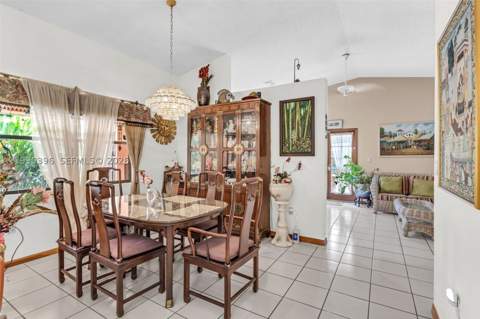15012 SW 45th Ln, Miami FL - photo 9 of 43