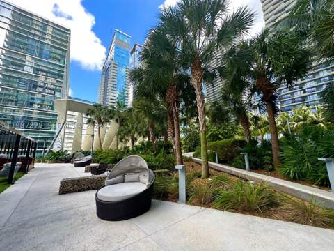 88 SW 7th St 3609, Miami FL - photo 18 of 25