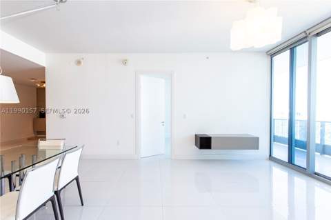 200 Biscayne Blvd Wy 4512, Miami FL - photo 8 of 19