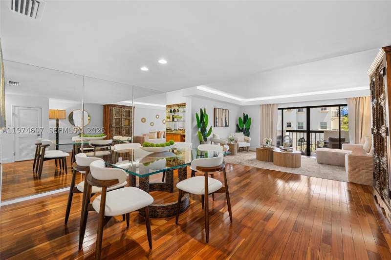 3 bedroom Townhouse at 2600 Cardena St Ph4, Biltmore Court Villas Con, Coral Gables — photo 2