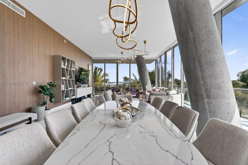 5 bedroom Condominium at 2675 S Bayshore Dr 402S, The Grove, Miami — photo 3