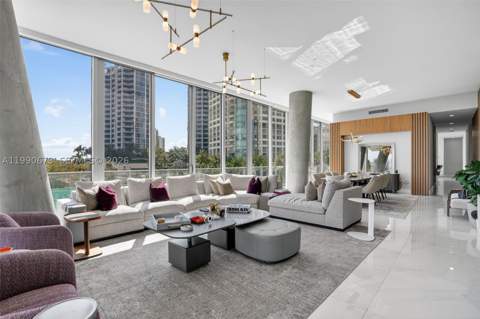 2675 S Bayshore Dr 402S, Miami FL - photo 6 of 44