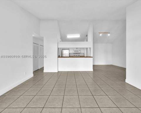 15770 SW 106th Ter 303, Miami FL - photo 17 of 64