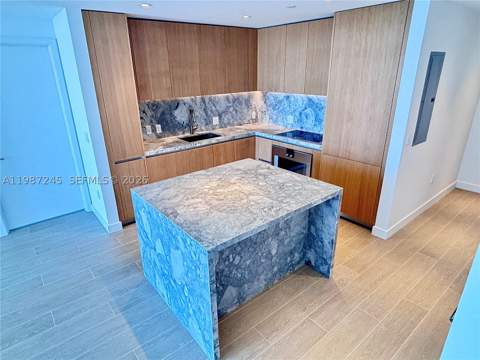 500 Alton Rd 2402, Miami Beach FL - photo 12 of 80