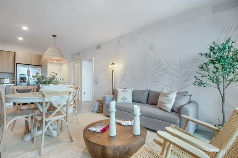 1 bedroom Condominium at 3900 Biscayne Blvd N-911, Quadro Condo, Miami — photo 2