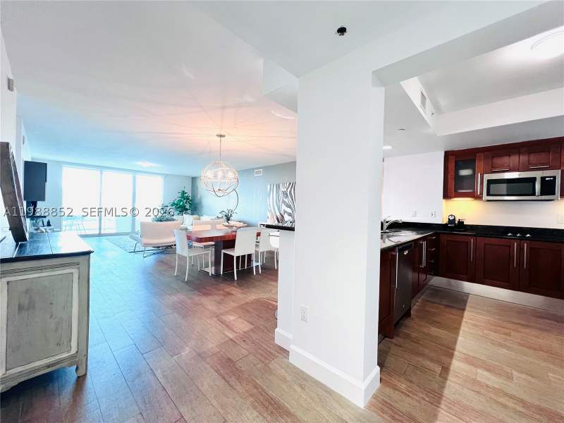2 bedroom Condominium at 3301 NE 183rd St 905, The Peninsula II Condo, Aventura — photo 2