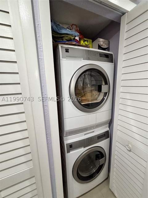 2310 W 74th St 103, Hialeah FL - photo 11 of 18