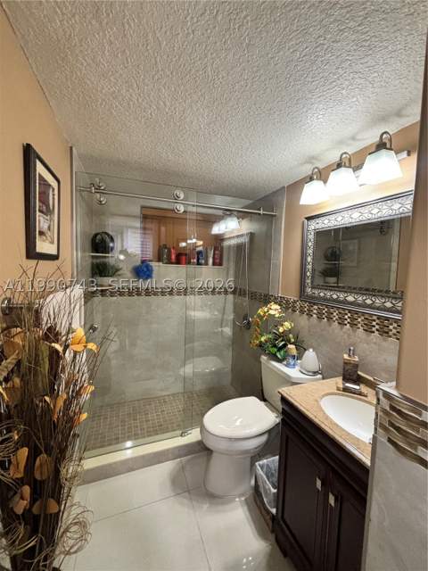 2310 W 74th St 103, Hialeah FL - photo 12 of 18