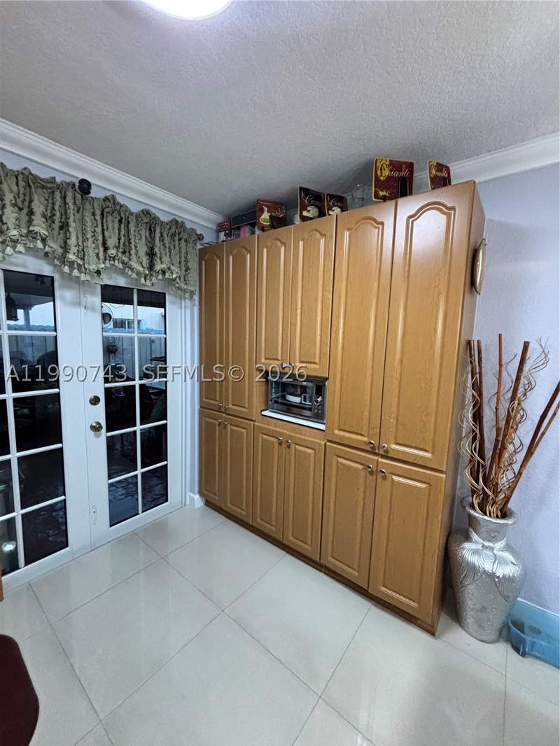2 bedroom Condominium at 2310 W 74th St 103, Alameda Jardins Condo, Hialeah — photo 5