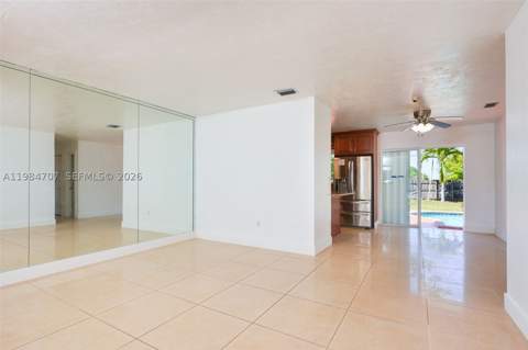 10521 SW 41st Ter, Miami FL - photo 13 of 68