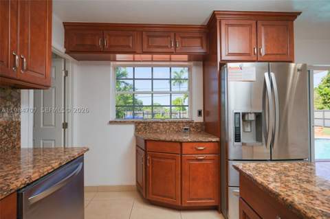 10521 SW 41st Ter, Miami FL - photo 18 of 68